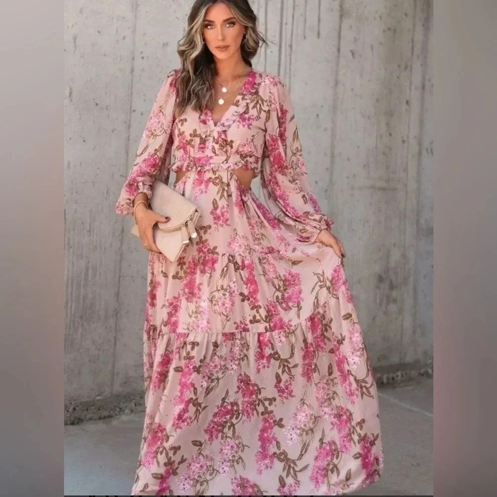 Vineyard romance floral side cutout maxi dress size small (A89)